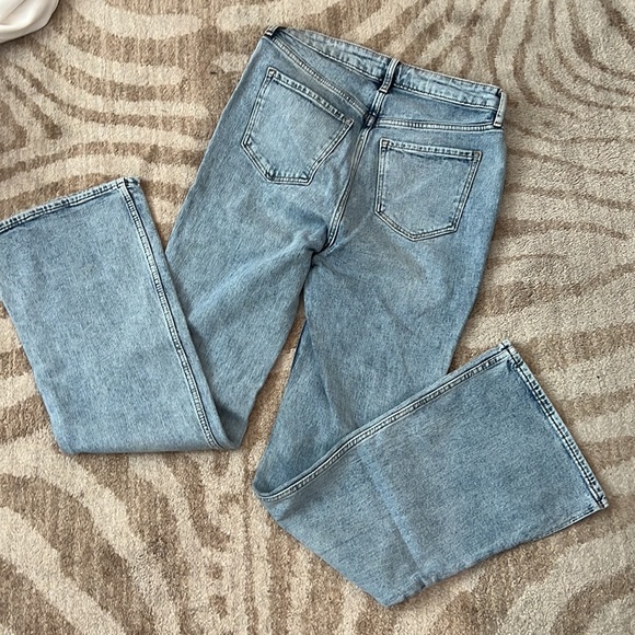 Higher Rise Flare Leg Jeans - Picture 3 of 3